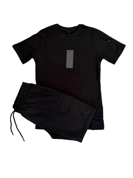 Ensemble short t short
